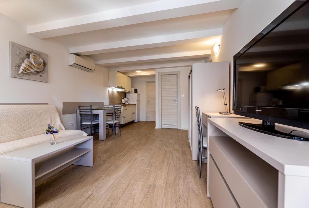 Apartments Crnekovic III Baška Εξωτερικό φωτογραφία