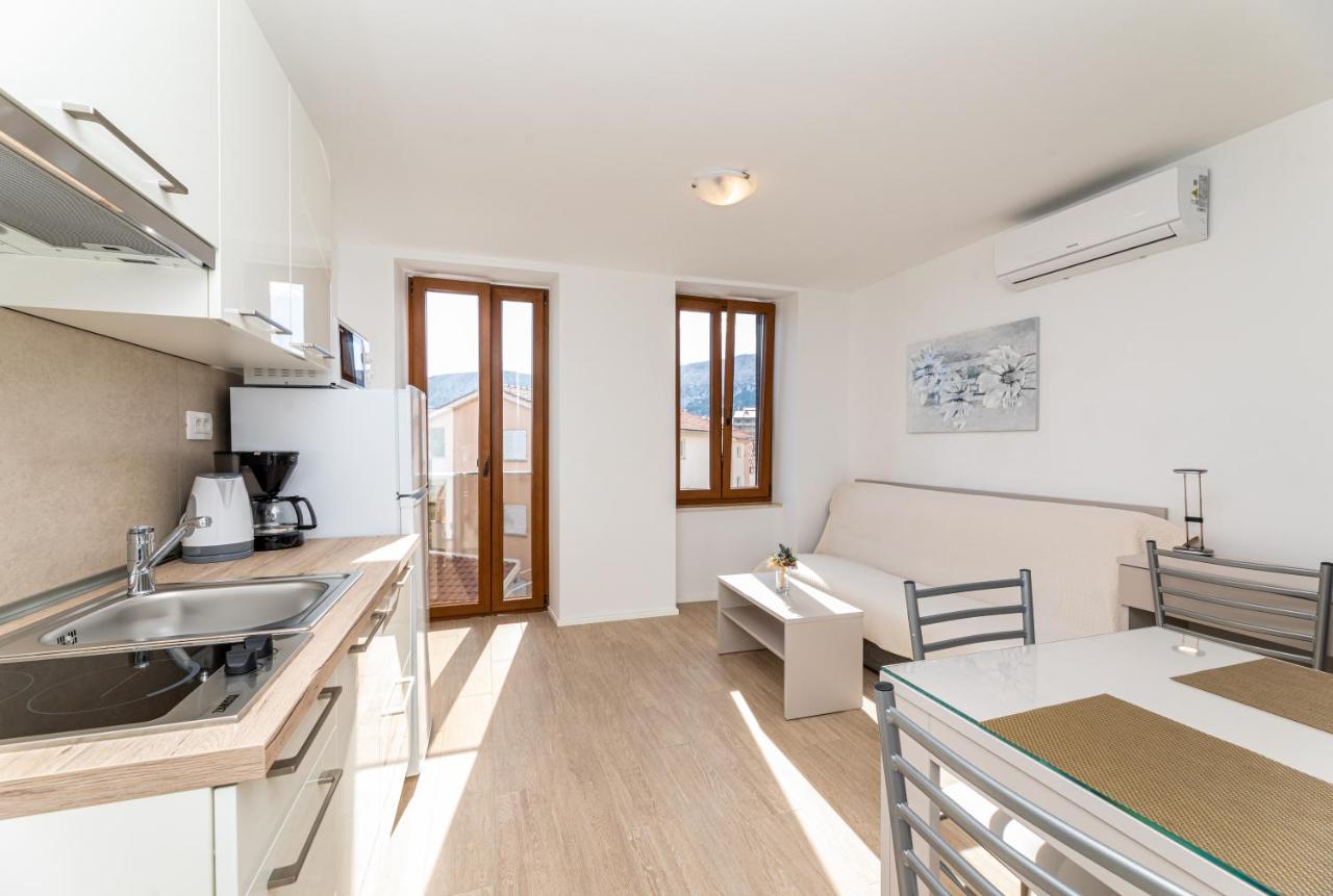 Apartments Crnekovic III Baška Εξωτερικό φωτογραφία