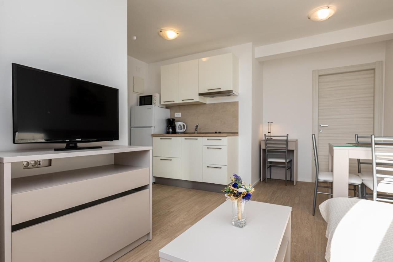 Apartments Crnekovic III Baška Εξωτερικό φωτογραφία