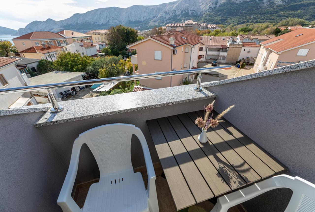 Apartments Crnekovic III Baška Εξωτερικό φωτογραφία